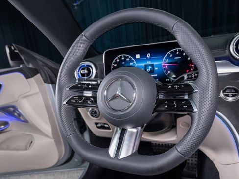 Certified 2026 Mercedes-Benz CLE 300 4MATIC Cabriolet image 23