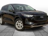 Used 2023 Ford Escape Active image 2