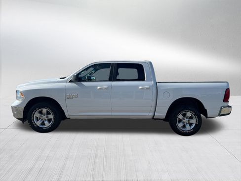 Used 2021 RAM 1500 Classic SLT image 6