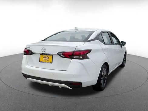 Used 2025 Nissan Versa SV FWD image 11
