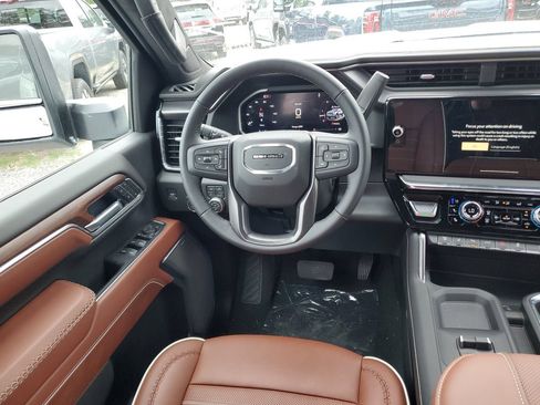 New 2026 GMC Sierra 3500 Denali Ultimate AWD/4WD image 14