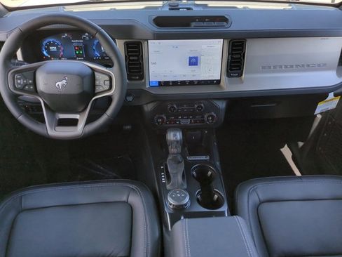 New 2026 Ford Bronco Outer Banks AWD/4WD image 15