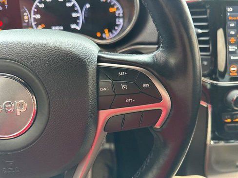 Certified 2021 Jeep Grand Cherokee Limited image 24