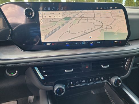 New 2026 Chevrolet Suburban LS image 32