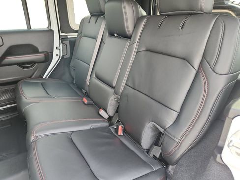 New 2026 Jeep Wrangler Unlimited Rubicon image 23