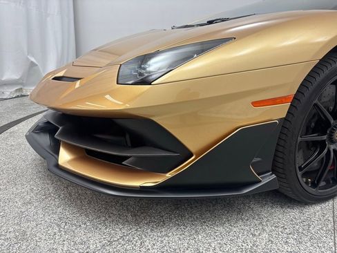 Used 2019 Lamborghini Aventador SVJ image 27