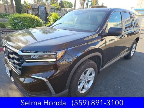 Used 2023 Honda Pilot LX image 7
