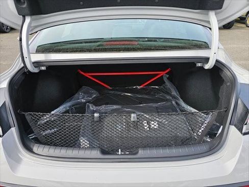 New 2026 Hyundai Elantra N FWD image 12