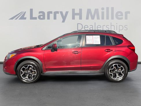 Used 2014 Subaru Crosstrek 2.0i Premium AWD/4WD image 2