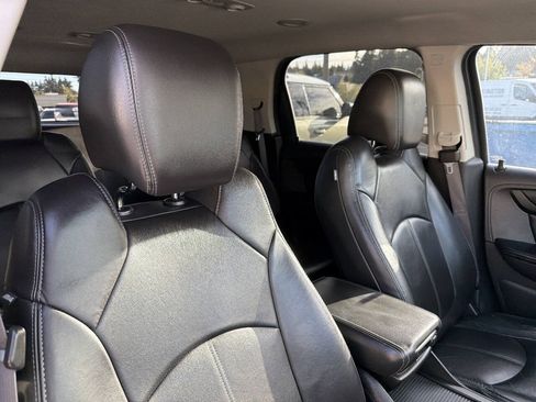 Used 2015 GMC Acadia SLT AWD/4WD image 16