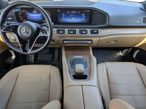 Used 2024 Mercedes-Benz GLE 450e 4MATIC image 17