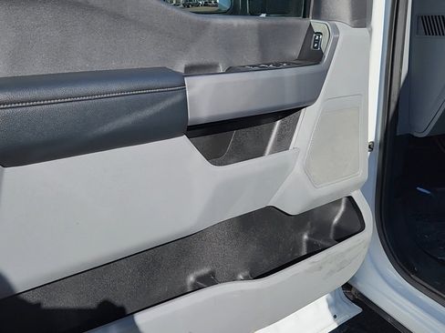 Used 2023 Ford F250 XLT w/ FX4 Off-Road Package image 18