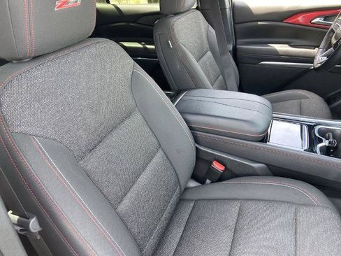 Used 2024 Chevrolet Traverse Z71 w/ LPO, Floor Liner Package AWD/4WD image 23