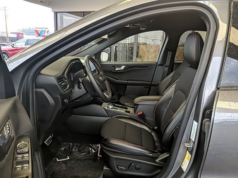 Used 2024 Ford Escape ST-Line w/ Tech Pack #1 image 12