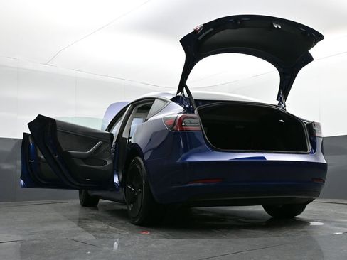 Used 2022 Tesla Model 3 Long Range image 38