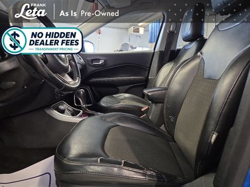 Used 2019 Jeep Compass Latitude w/ Cold Weather Group AWD/4WD image 13