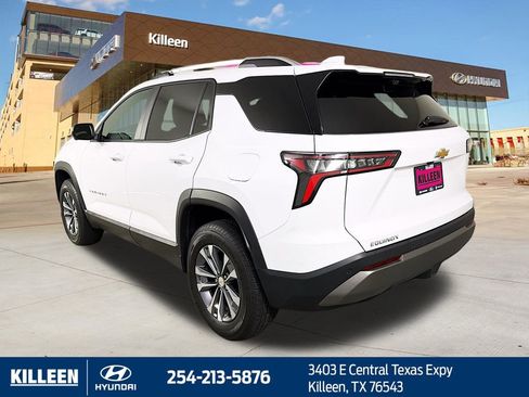 Used 2025 Chevrolet Equinox LT w/ Convenience Package II image 5