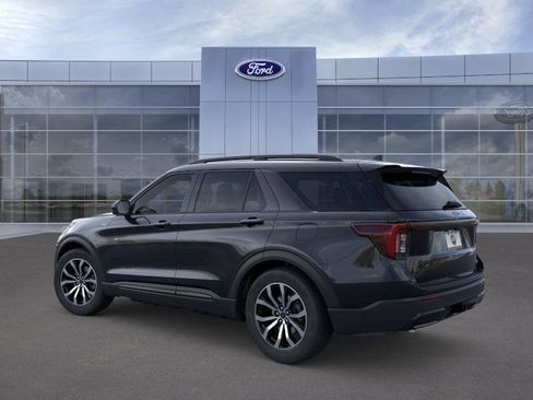 New 2026 Ford Explorer ST-Line image 4