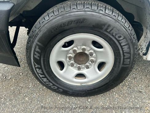 Used 2021 Chevrolet Express 2500 w/ Driver Convenience Package RWD image 27