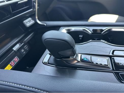 New 2026 Lexus RX 350h AWD/4WD image 33