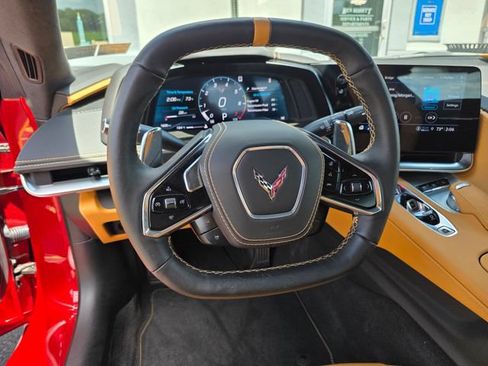 Used 2023 Chevrolet Corvette Stingray Premium Cpe w/ Z51 Performance Package RWD image 31