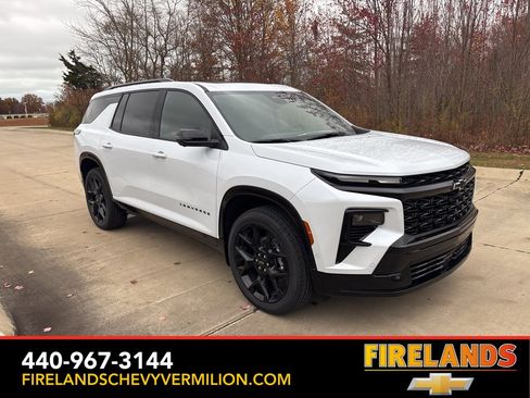 New 2026 Chevrolet Traverse RS image 11