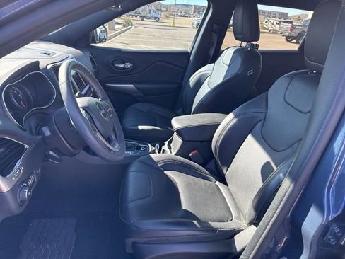 Used 2021 Jeep Cherokee Latitude Lux 80th Anniv w/ Quick Order Package 26U 80TH image 8