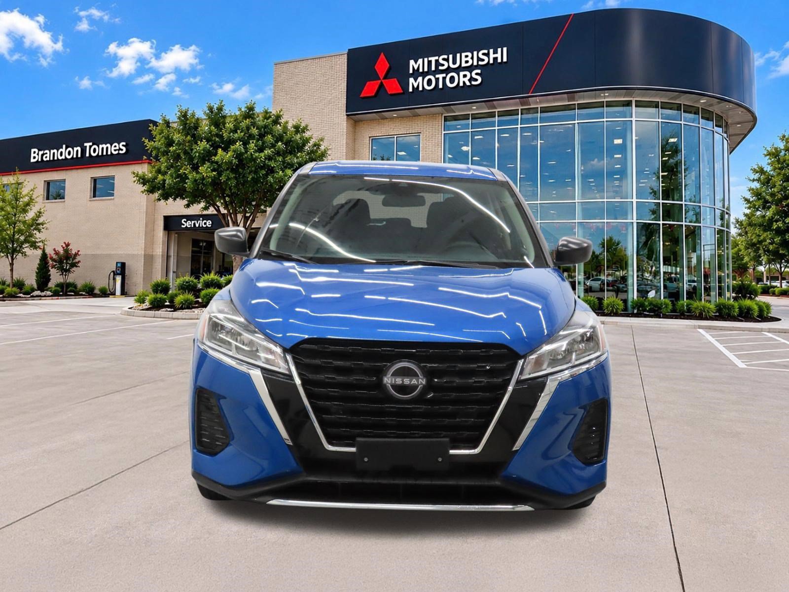 Used 2024 Nissan Kicks S FWD image 9