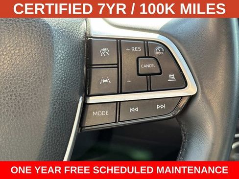 Used 2025 Toyota Grand Highlander FWD image 23