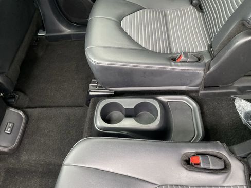 Used 2025 Toyota Highlander XSE image 37