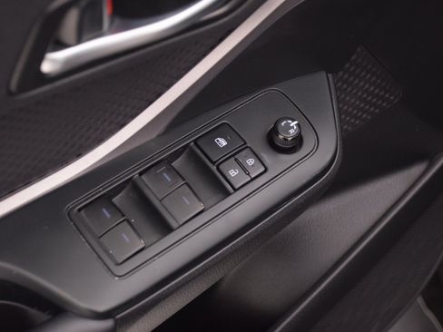 Used 2021 Toyota C-HR LE image 19