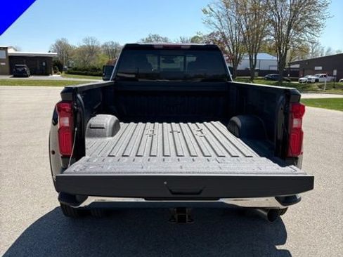 New 2026 Chevrolet Silverado 3500 LT w/ All Star Edition AWD/4WD image 5