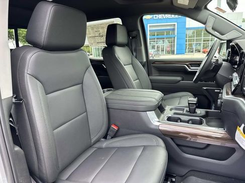 New 2026 Chevrolet Silverado 1500 RST w/ Z71 Off-Road Package AWD/4WD image 12