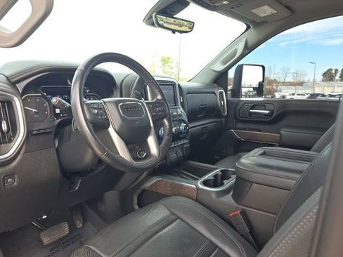 Used 2021 GMC Sierra 2500 Denali w/ Denali Ultimate Package image 24