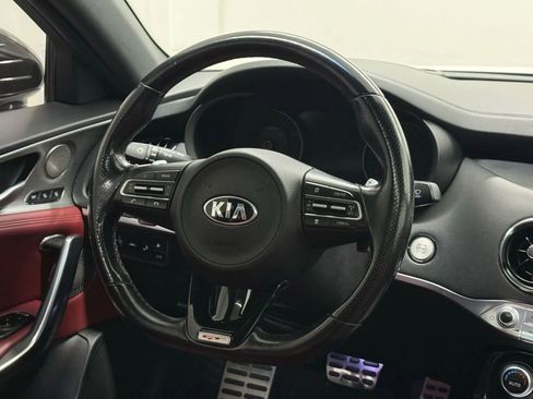 Used 2019 Kia Stinger GT2 image 33