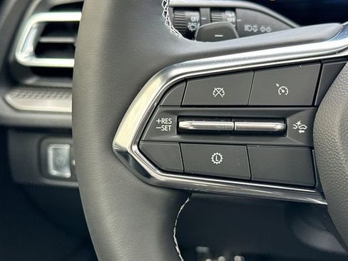 New 2026 Chevrolet Traverse LT w/ Sun and Wheel Package image 32