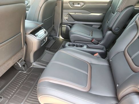 New 2026 Nissan Armada SL w/ Captain's Chari Seat Package AWD/4WD image 24