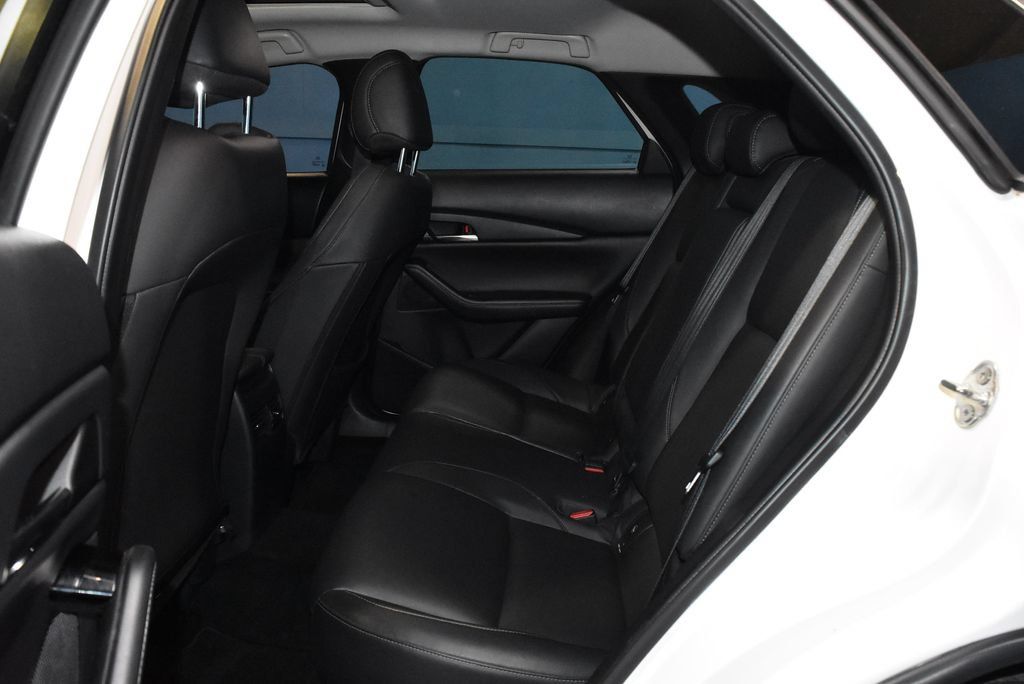 Used 2021 MAZDA CX-30 FWD 2.5 S w/ Preferred Package image 18