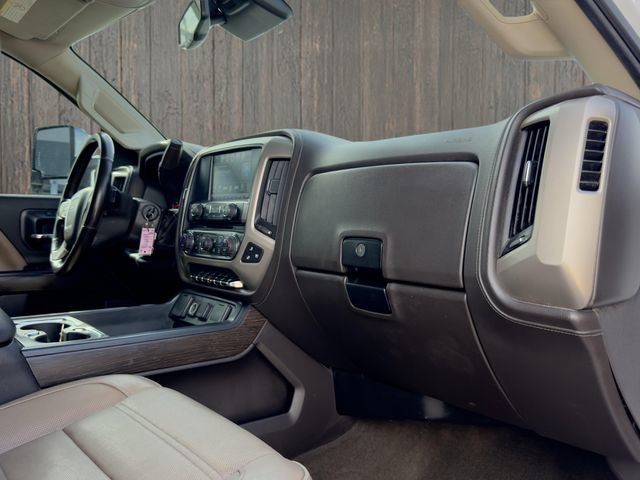 Used 2017 GMC Sierra 3500 Denali AWD/4WD image 23