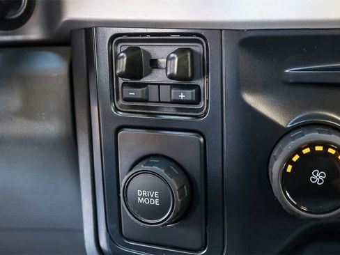 New 2026 Ford F250 XL w/ XL Chrome Package image 23