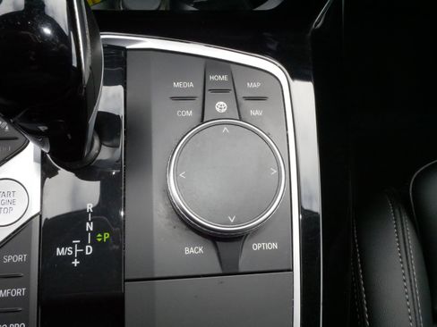 Used 2023 BMW X4 xDrive30i w/ Convenience Package image 30