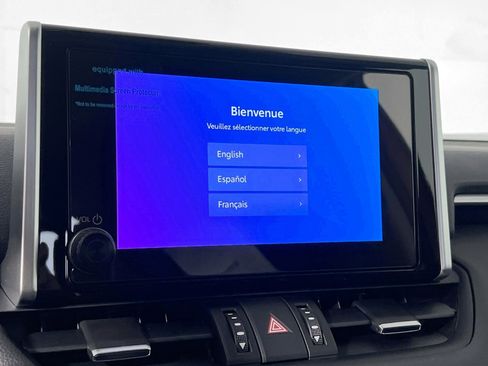 Used 2025 Toyota RAV4 XLE Premium FWD image 28