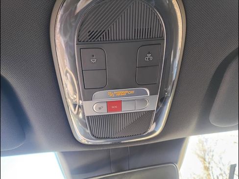 New 2025 Hyundai Ioniq 6 SEL image 31