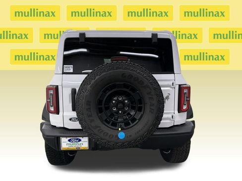 New 2026 Ford Bronco Badlands image 7