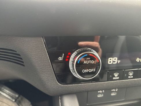 New 2026 Mitsubishi Outlander ES image 22