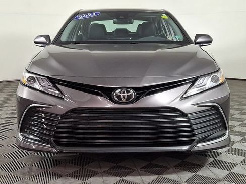 Used 2021 Toyota Camry XLE AWD/4WD image 5