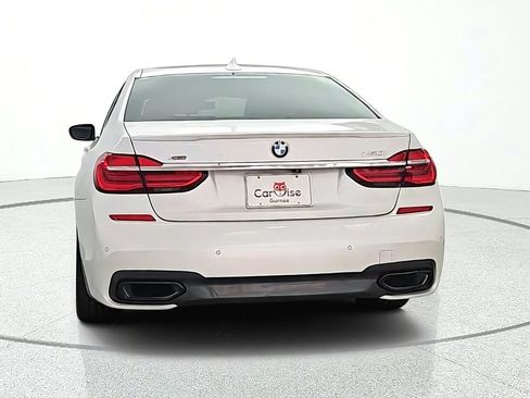 Used 2019 BMW 750i xDrive w/ Executive Package AWD/4WD image 5
