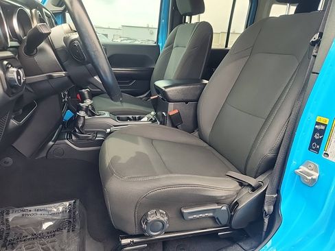 Used 2021 Jeep Wrangler Unlimited Sport AWD/4WD image 27