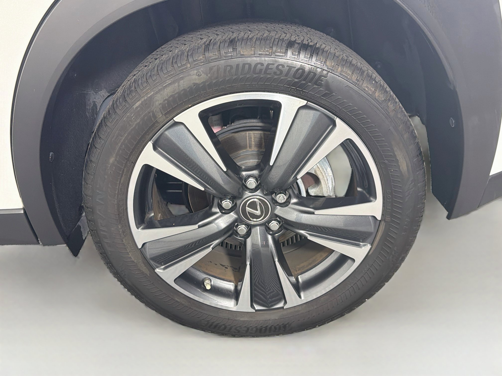 Used 2022 Lexus UX 200 w/ Accessory Package (Z2) FWD image 11