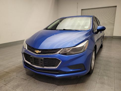 Used 2017 Chevrolet Cruze LT w/ Convenience Package FWD image 15